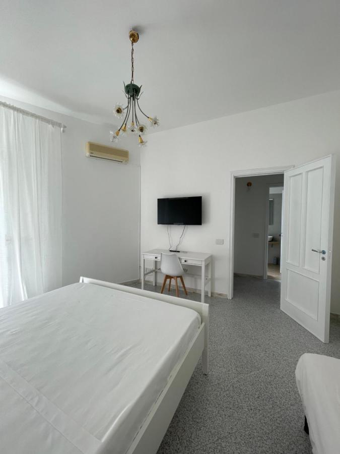 A Casa Dei Miei Bed & Breakfast Отранто Екстериор снимка